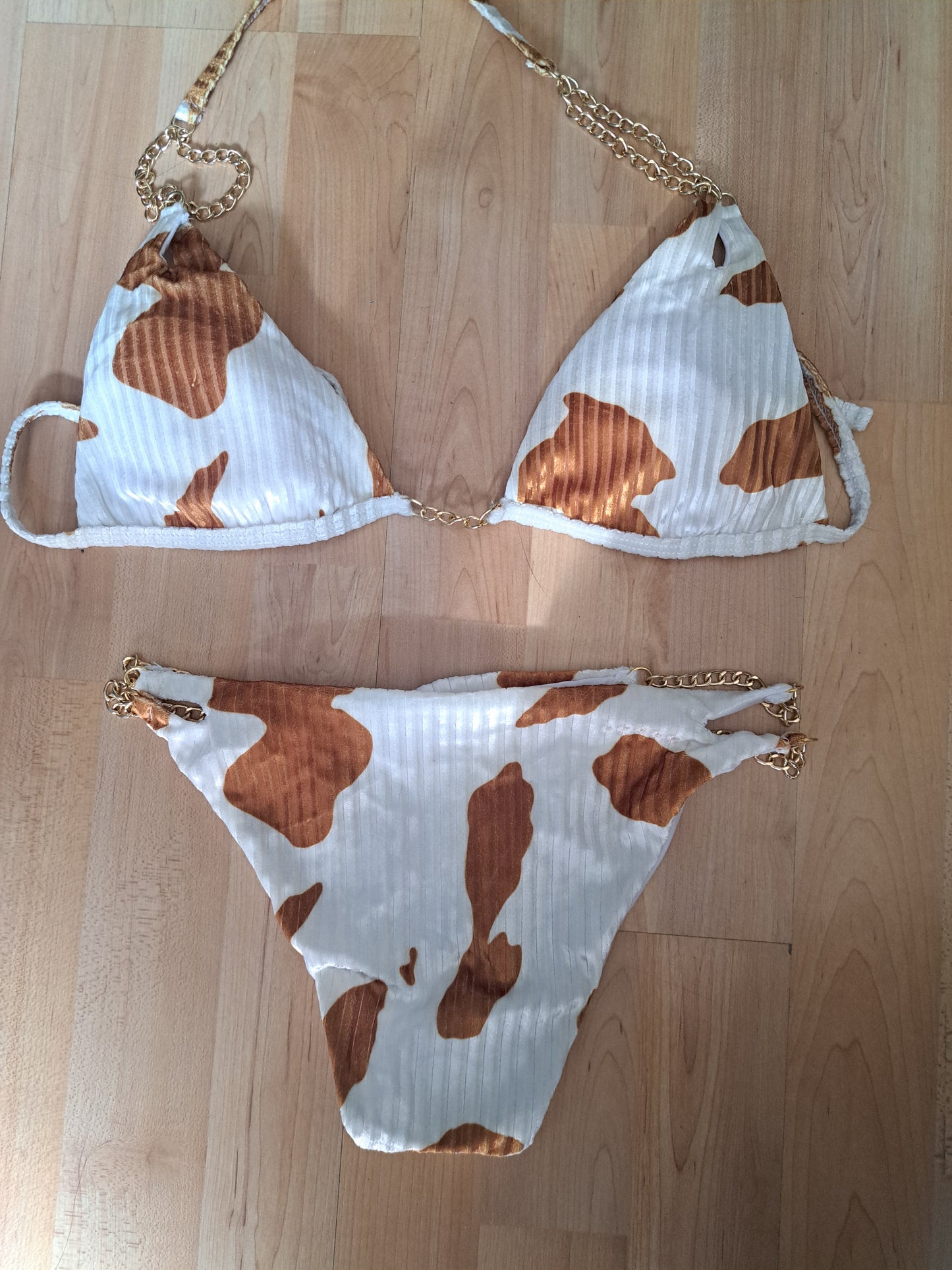 Bikini blanc et doré 2 pièces