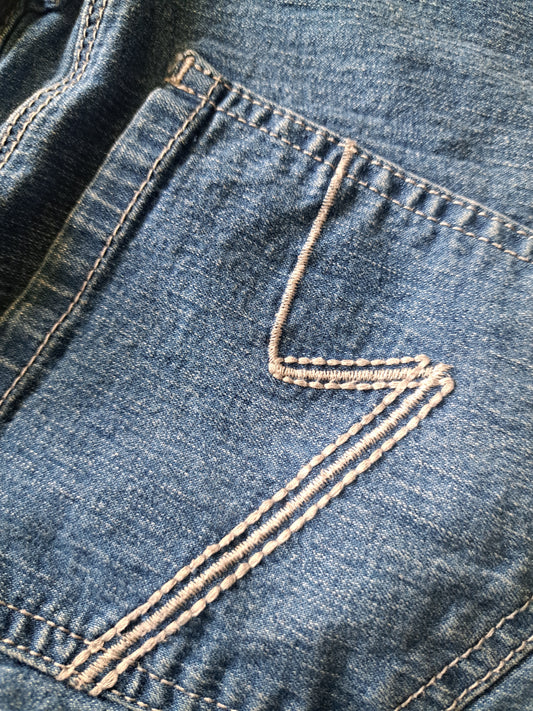 Short en jeans bleu taille haute