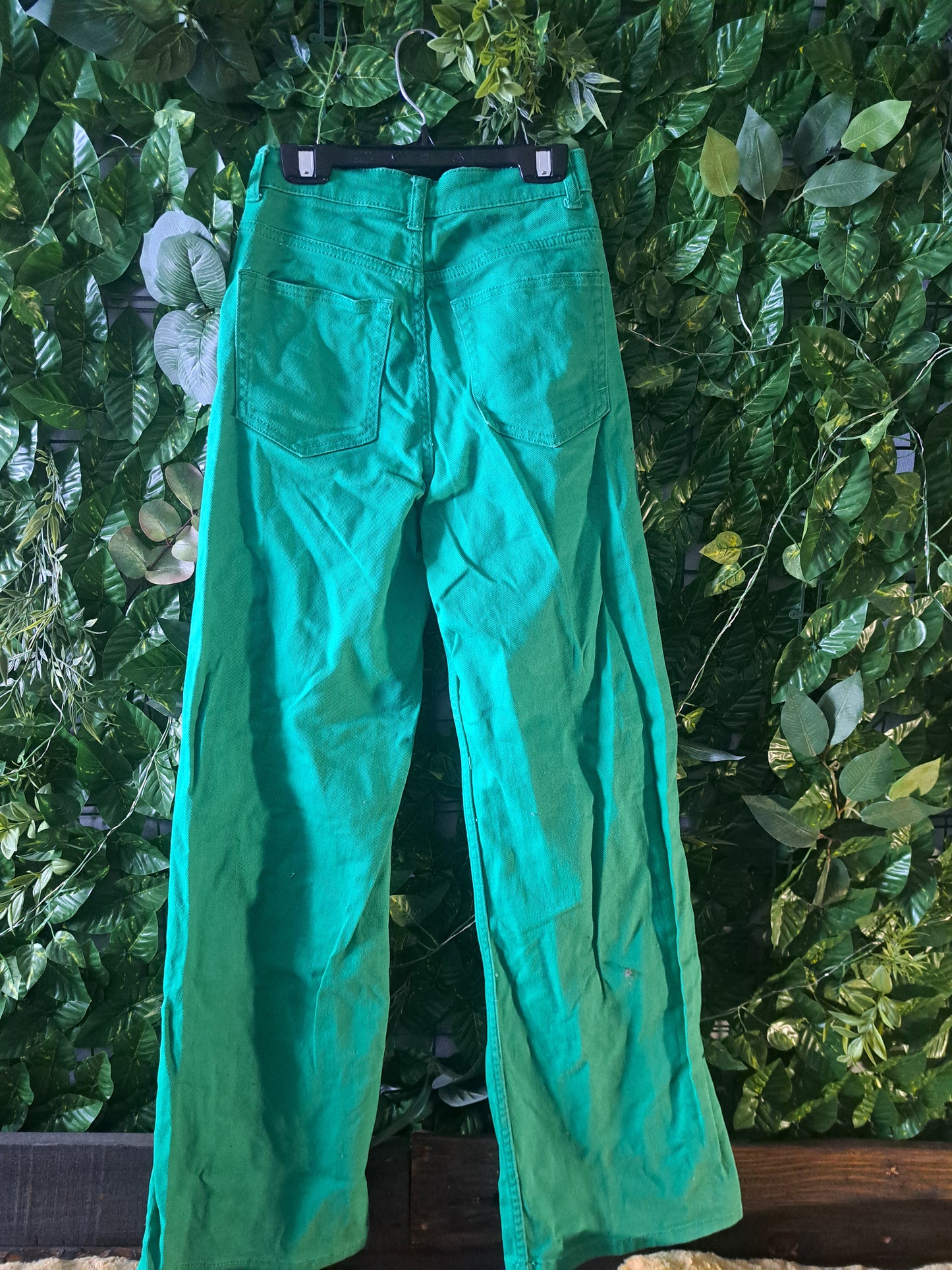 Pantalon jeans vert jambe large