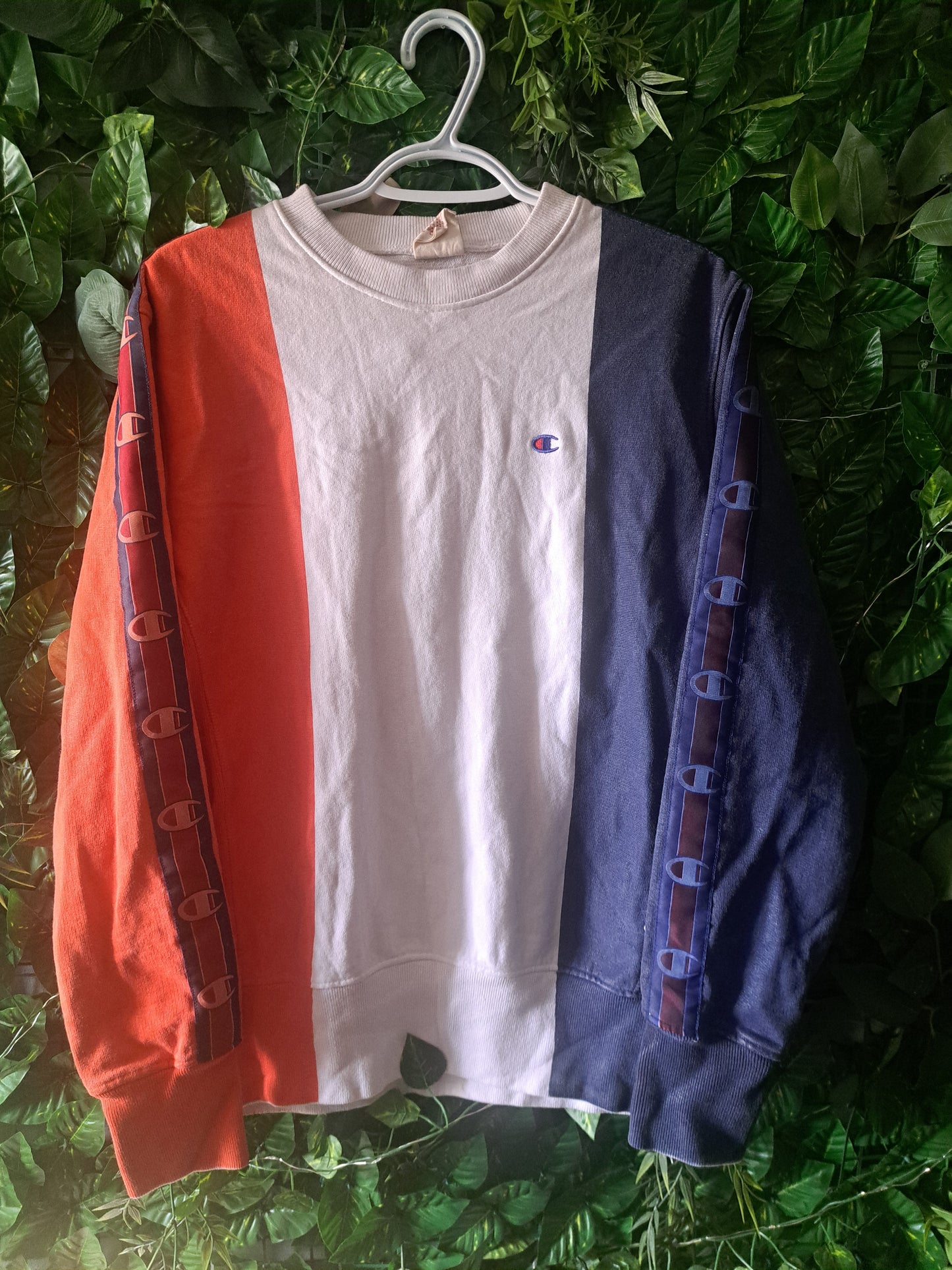 Chandail manches longues style hoodie Champion orange et bleu