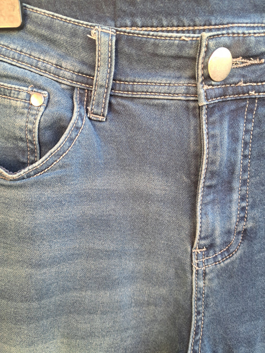 Jeans serré pour homme