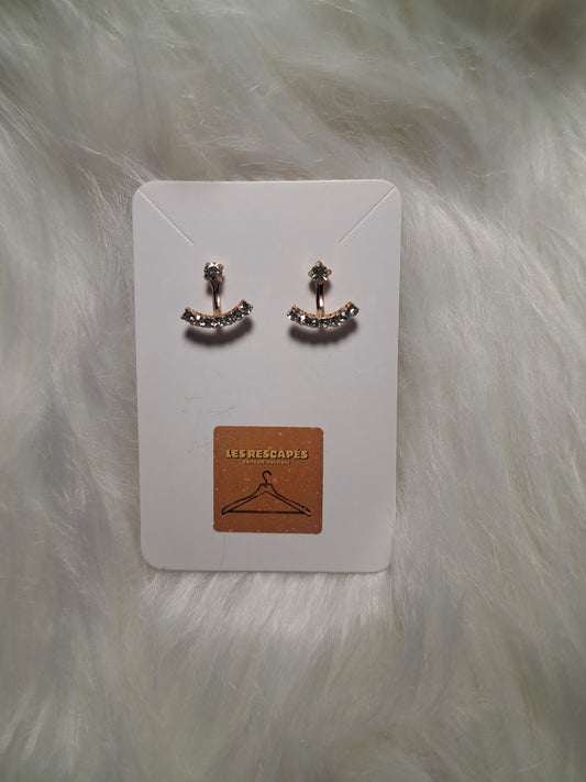 Boucles d'oreilles avec faux diamants