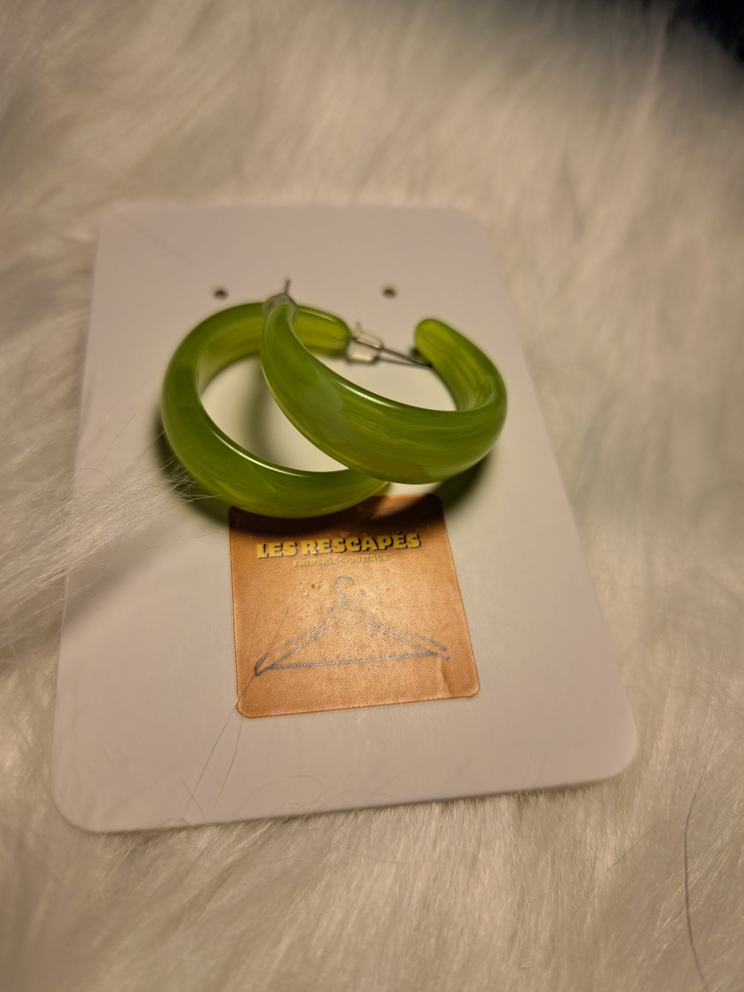 Boucles d'oreilles rondes et vertes