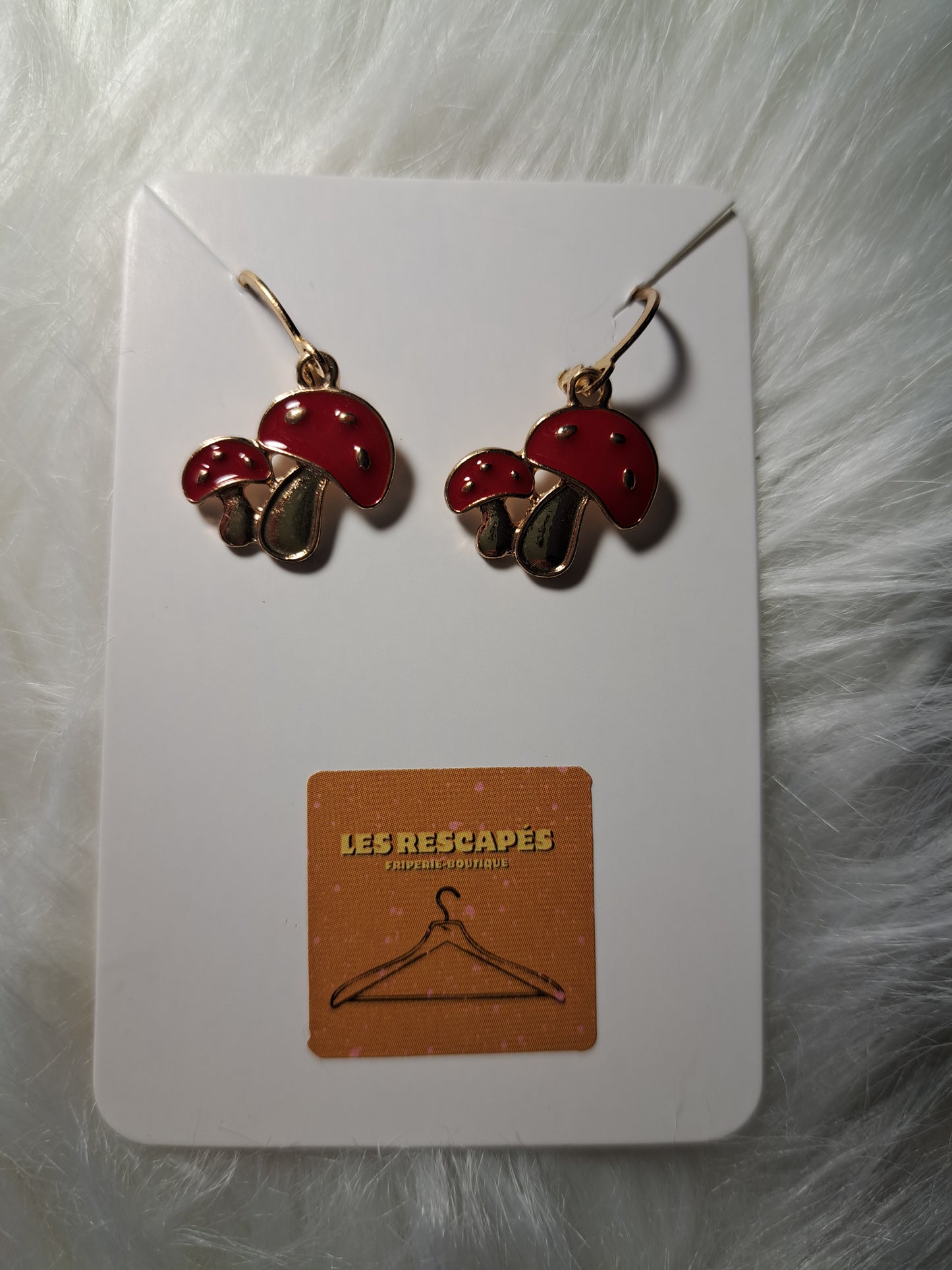 Boucles d'oreilles champignons rouges