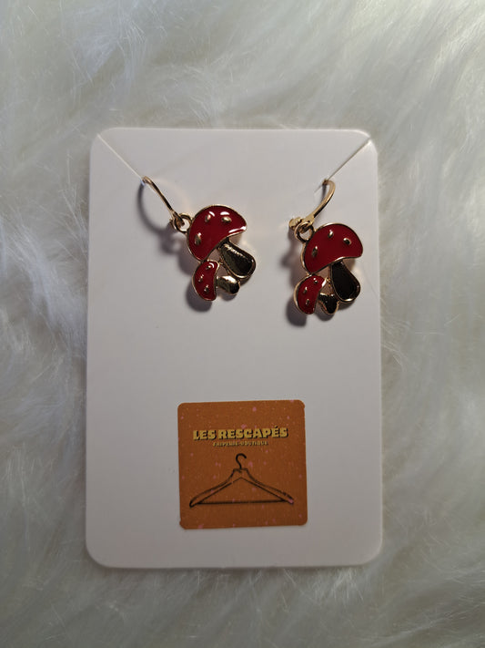Boucles d'oreilles champignons rouges