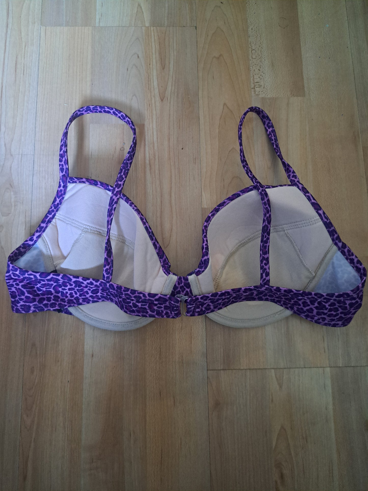 Haut de bikini mauve motifs léopards