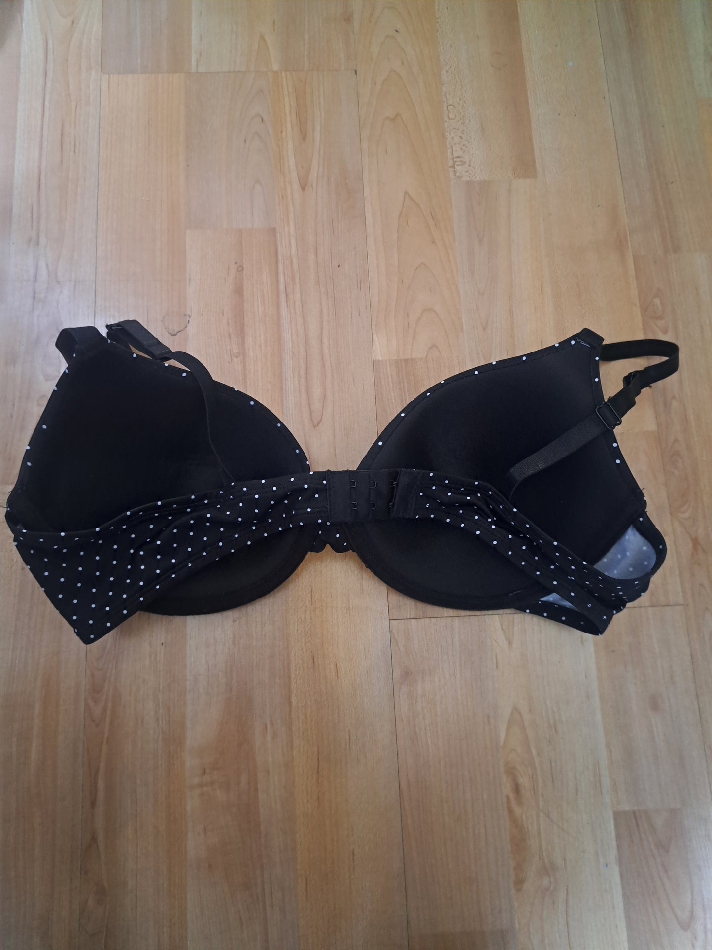 Soutien gorge noir à pois blanc