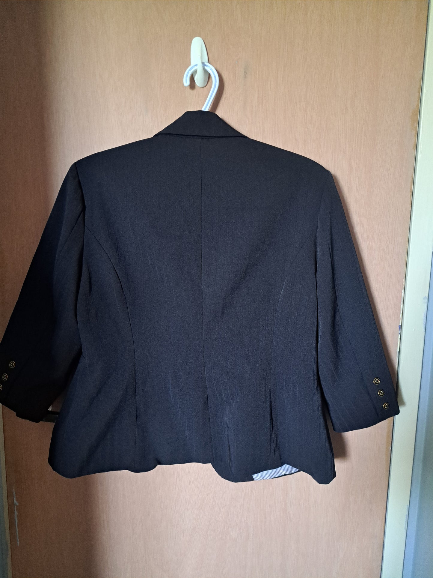 Veston ligné noir manches mi-longue