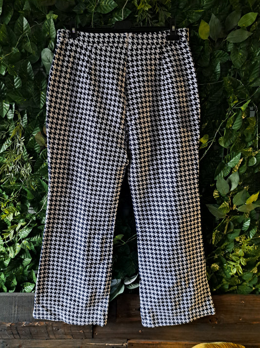 Pantalon blanc et noir avec zipper