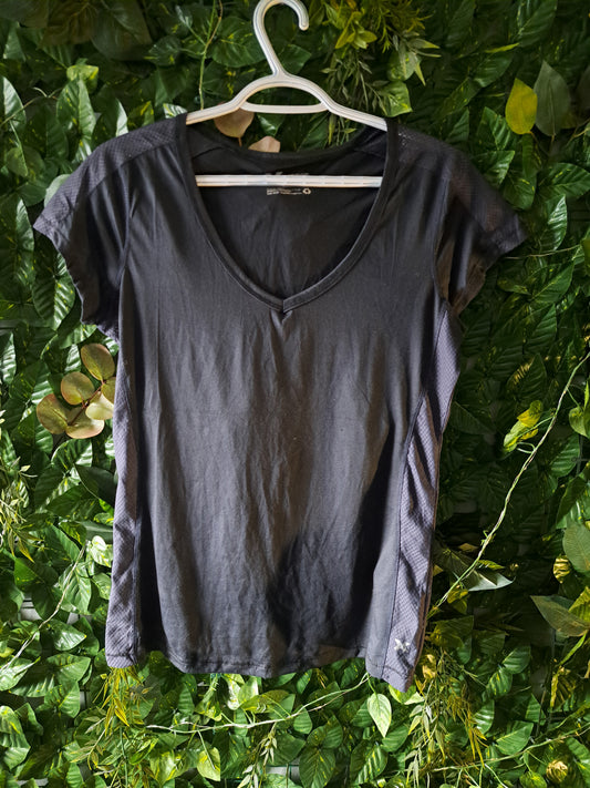 Chandail de sport gris foncé à manches courtes