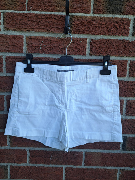 Short blanc coupe régulière