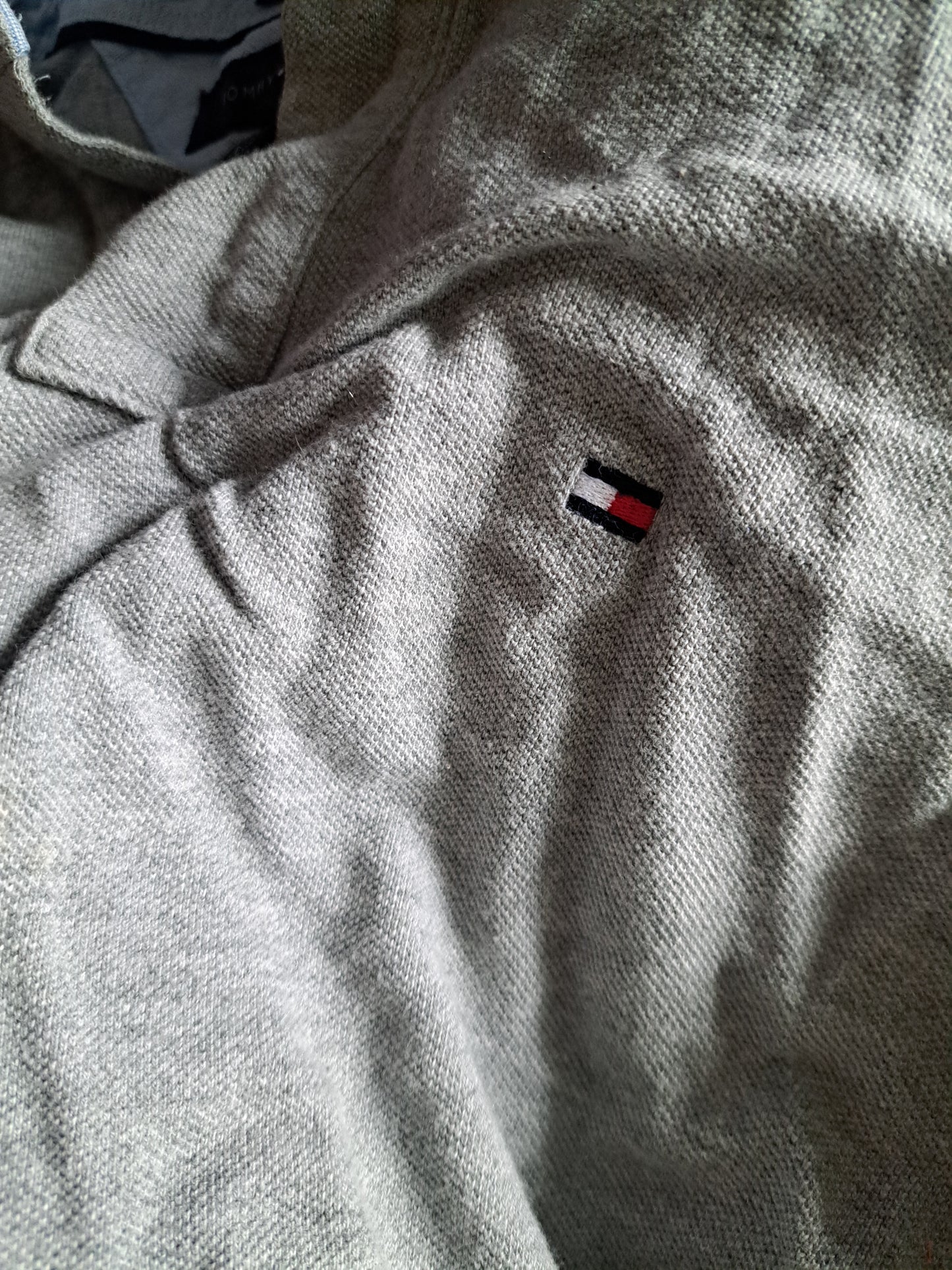 Chandail court gris pâle Tommy Hilfiger