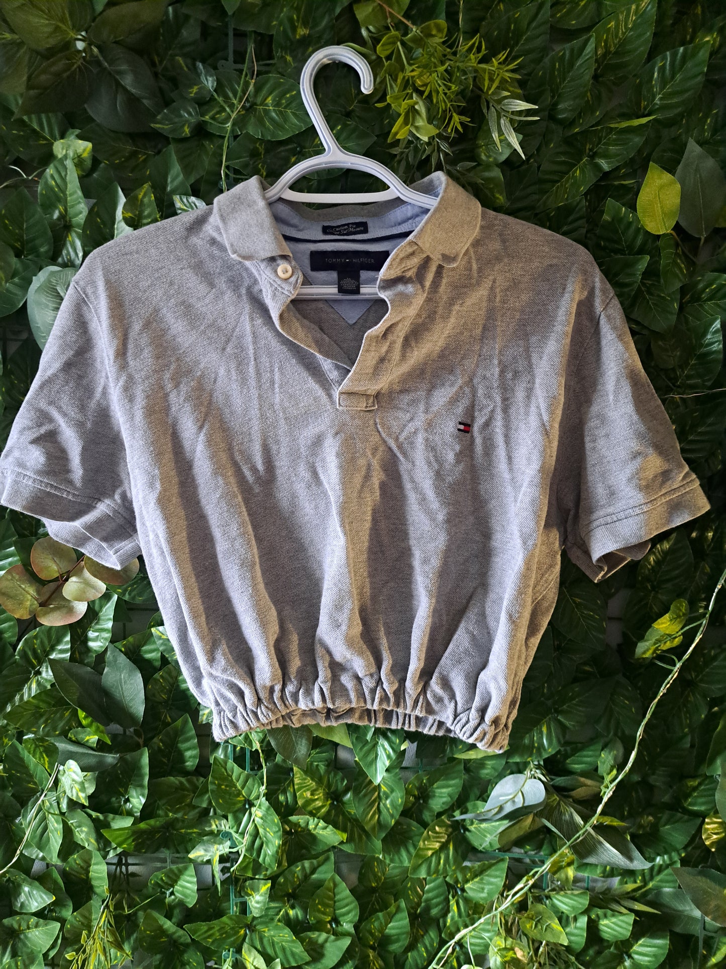 Chandail court gris pâle Tommy Hilfiger