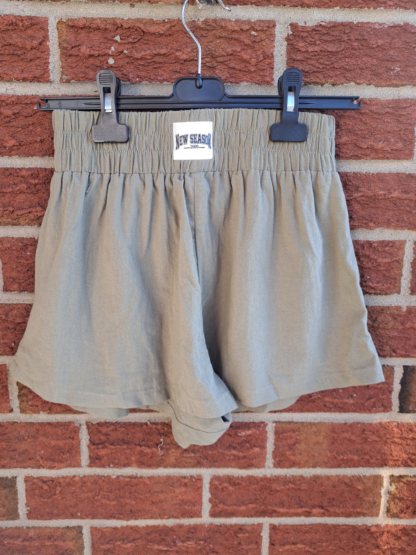 Short kaki new season 2000