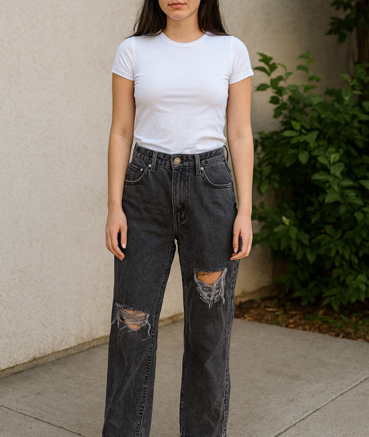 Jeans noir troué coupe droite vintage