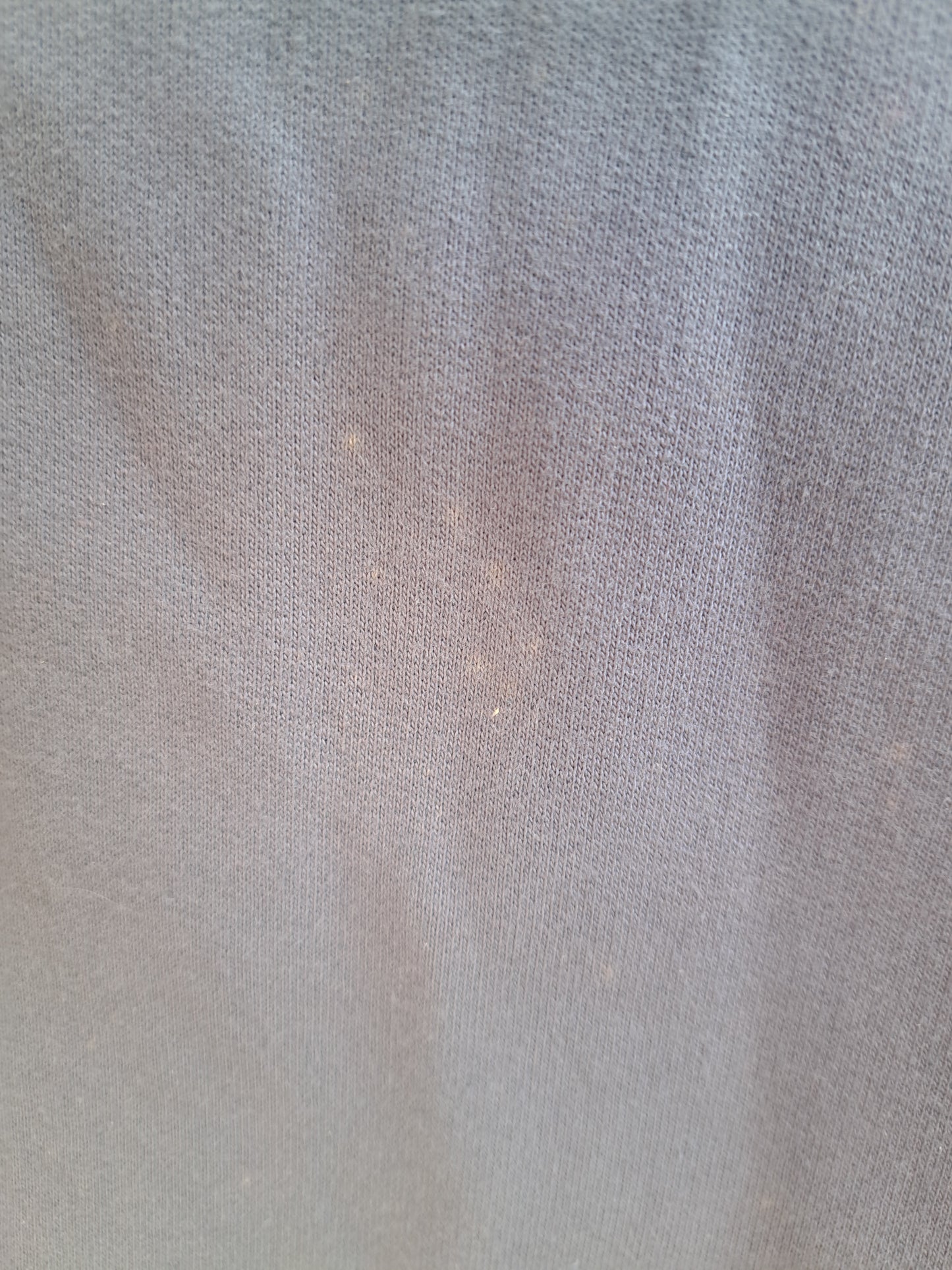 Veste chaude grise avec petit logo