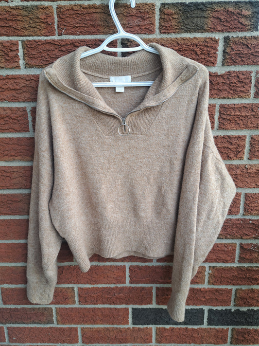 Chandail beige à manches longues avec fermeture éclair