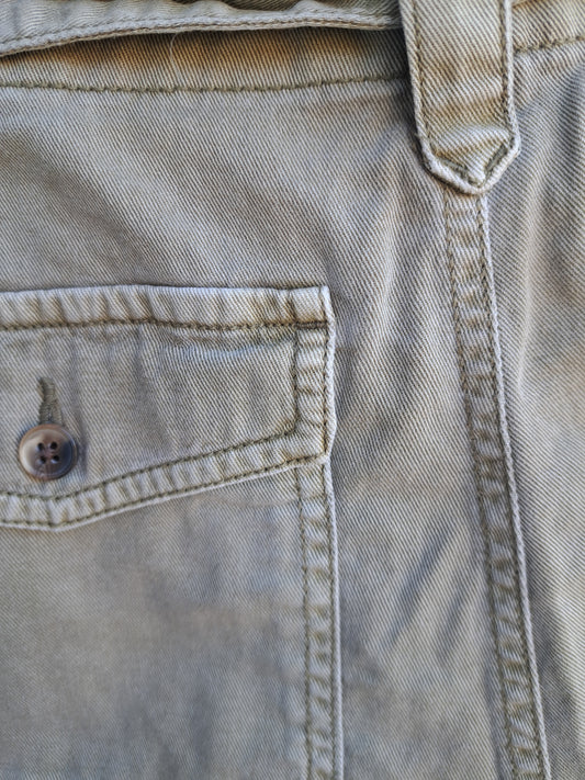 Short kaki avec poches