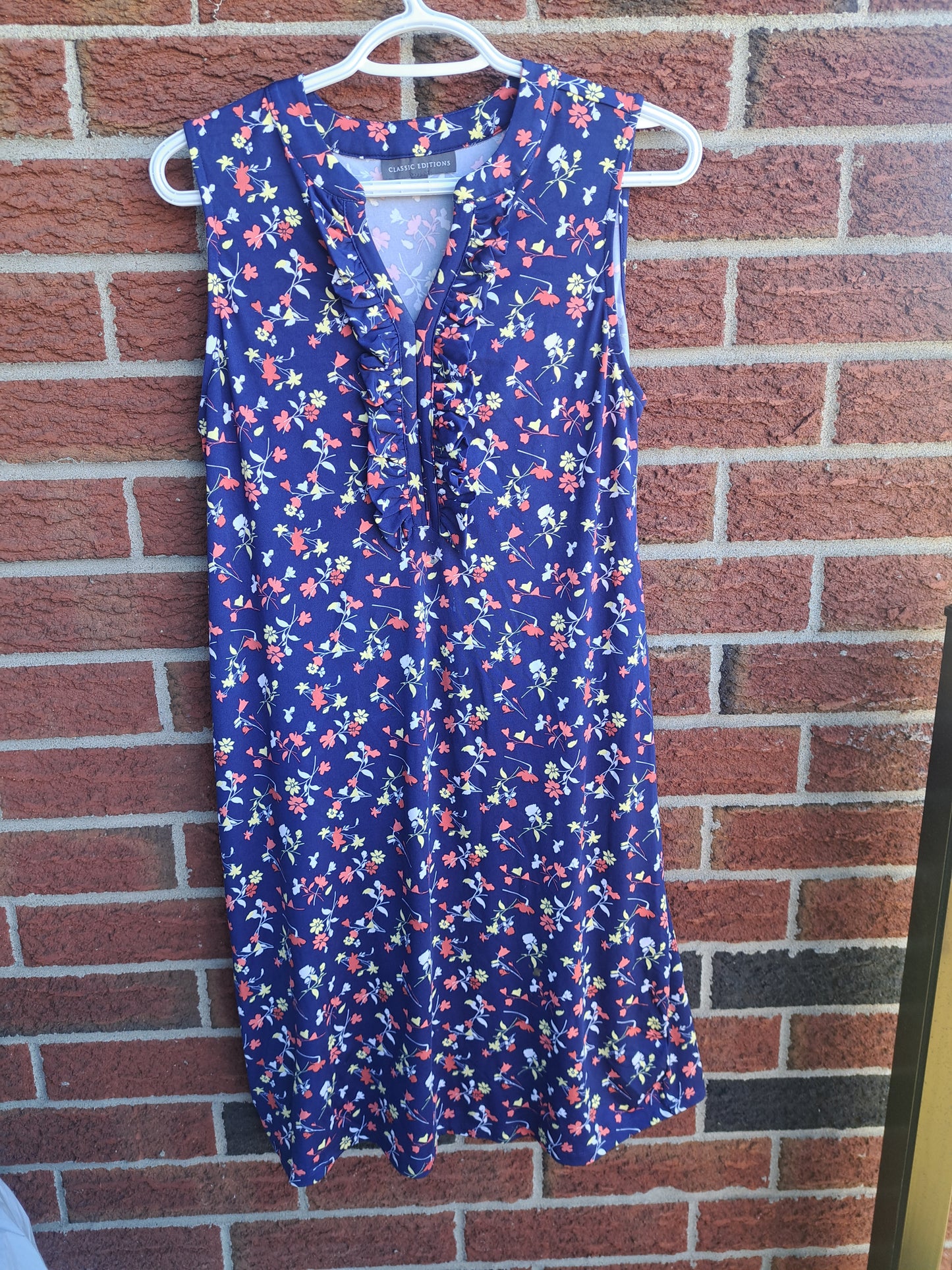 Long haut sans manche bleu et fleuri
