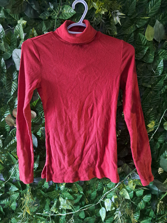 Chandail rouge col roulé