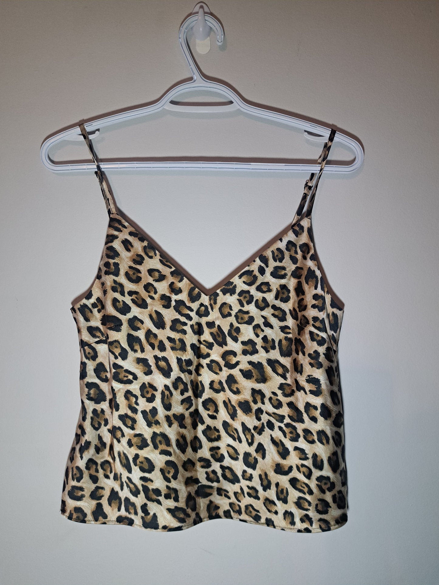 Camisole style satin motif leopard