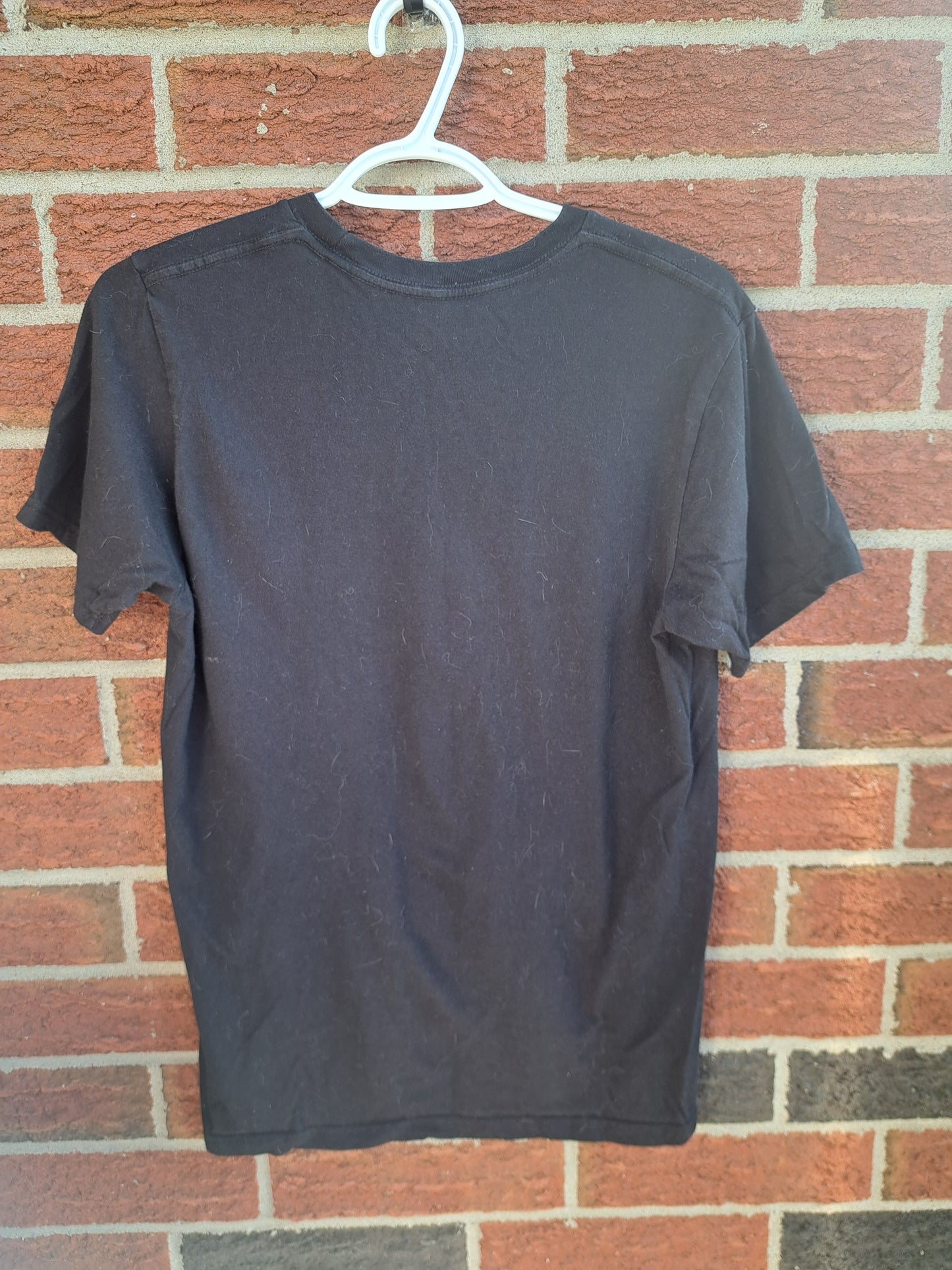 T-shirt noir No new friends