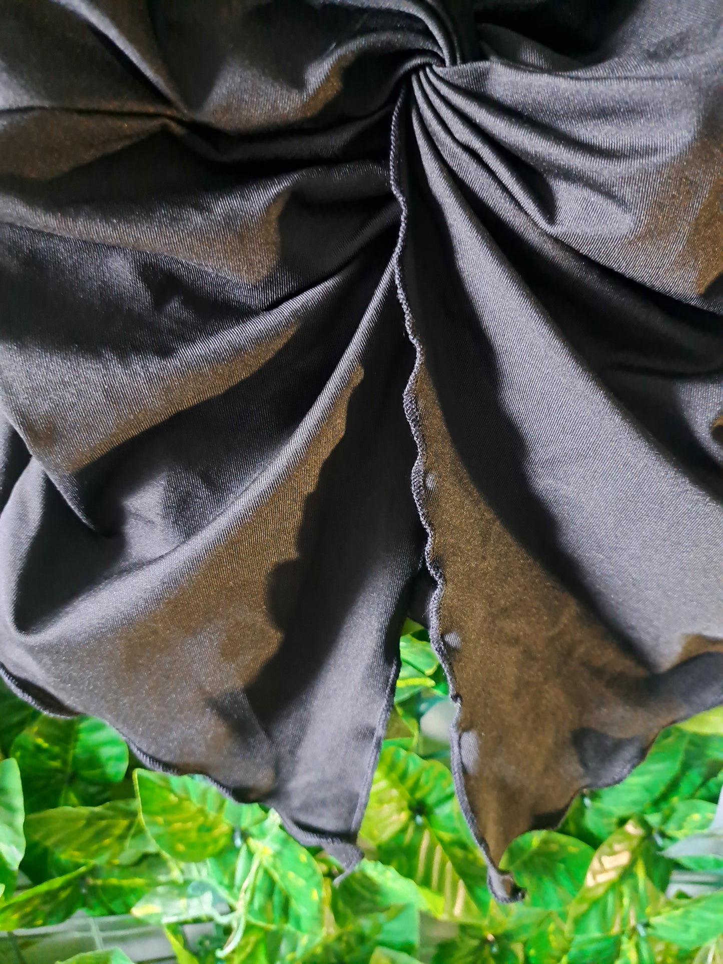 Camisole noir ''papillon'' croisée