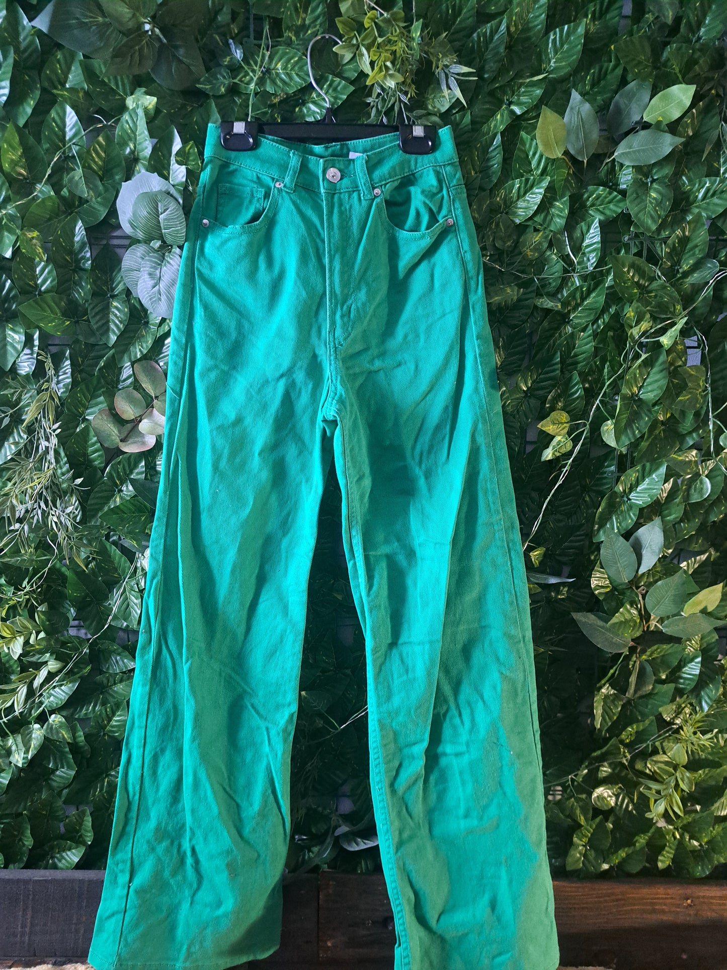 Pantalon jeans vert jambe large