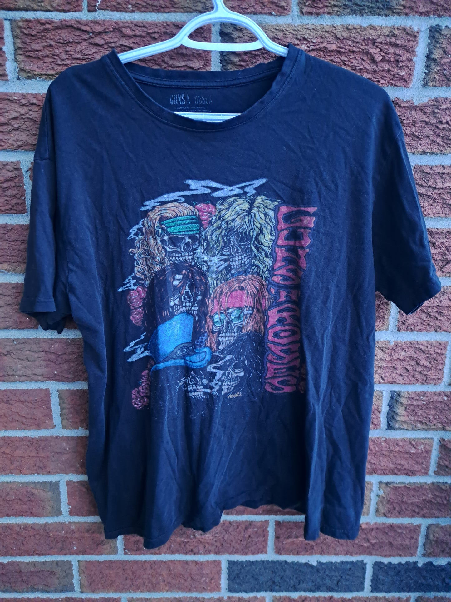 T-shirt noir Guns and roses usé