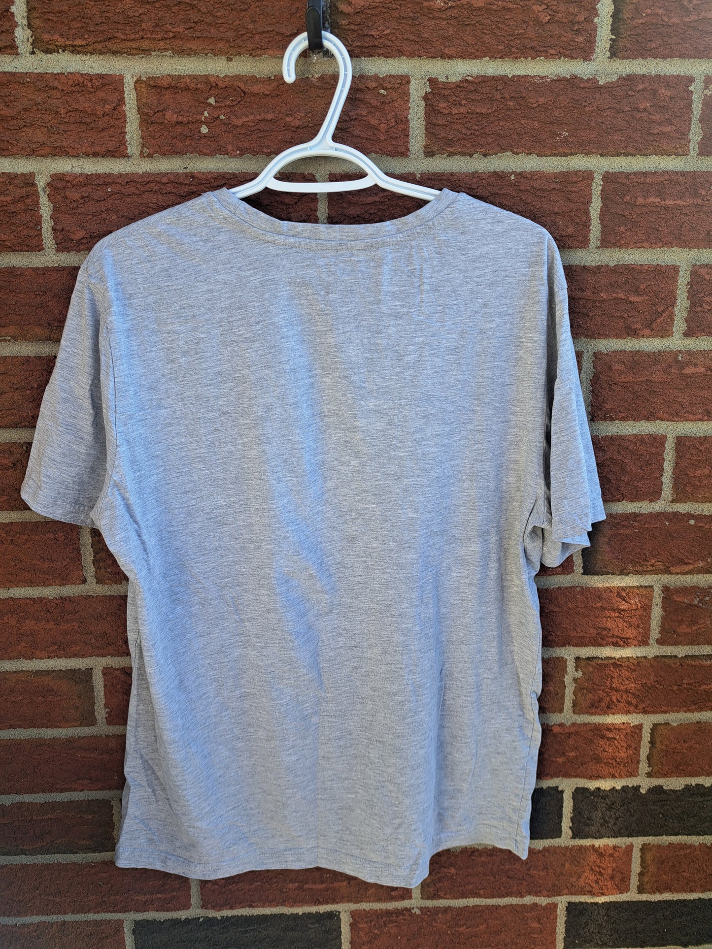 T-shirt gris étages pizza