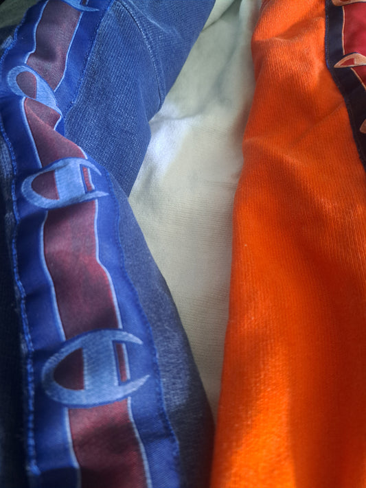 Chandail manches longues style hoodie Champion orange et bleu