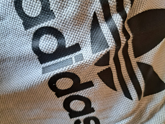 Chandail gris pâle Adidas