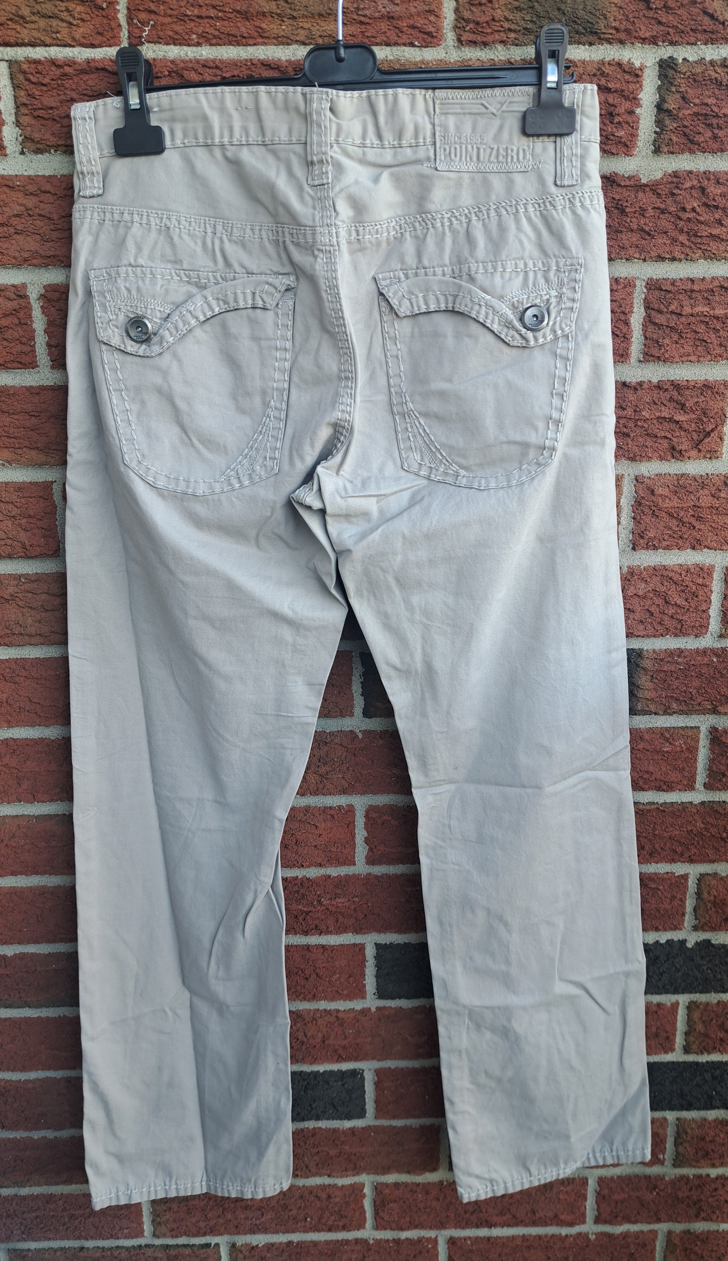 Pantalon beige avec poches point zéro