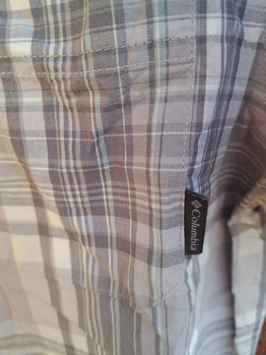 Chemise à carreaux manches courtes